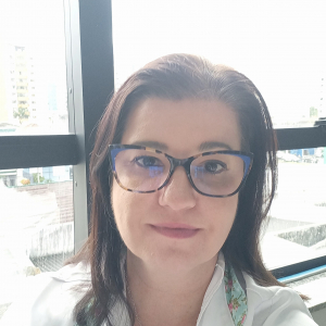 Elisa Sant’Anna Martins CRP 12/04236