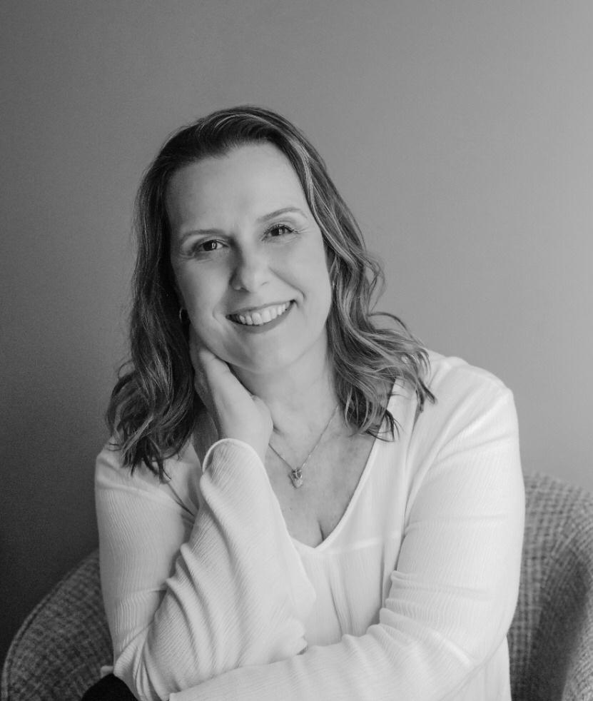 Elisa Rosa Vieira Costa - CRP 12 21437